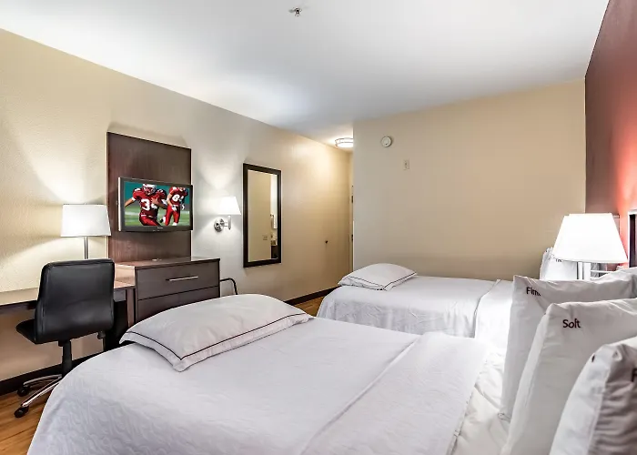 Red Roof Inn Plus+ San Antonio Downtown - Riverwalk